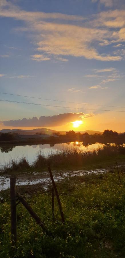 Sonklip Hotel Stellenbosch Bagian luar foto