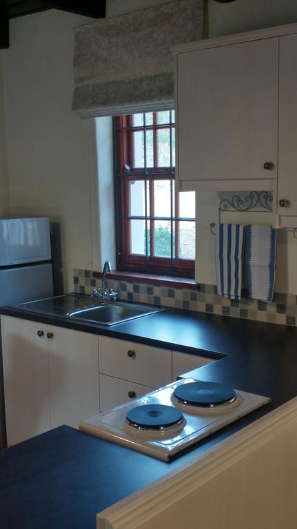 Sonklip Hotel Stellenbosch Bagian luar foto