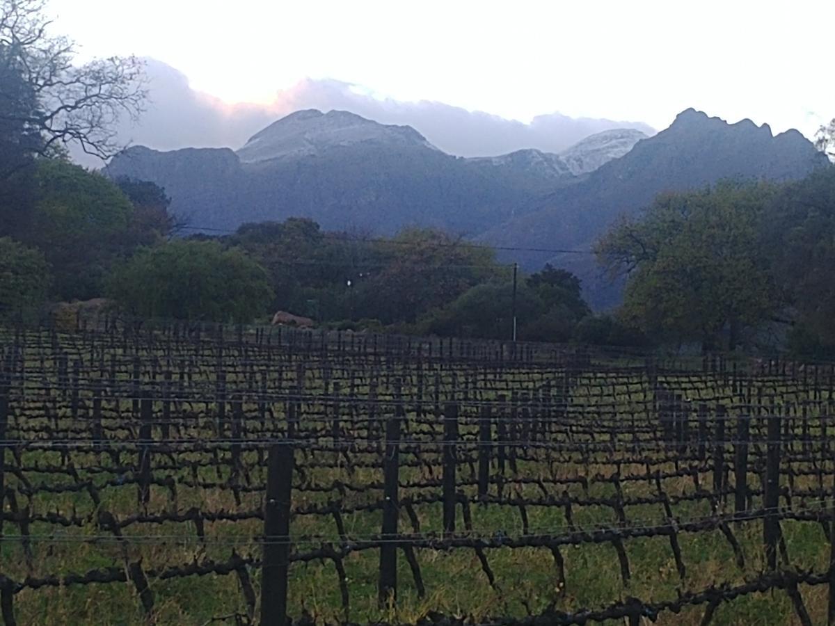 Sonklip Hotel Stellenbosch Bagian luar foto