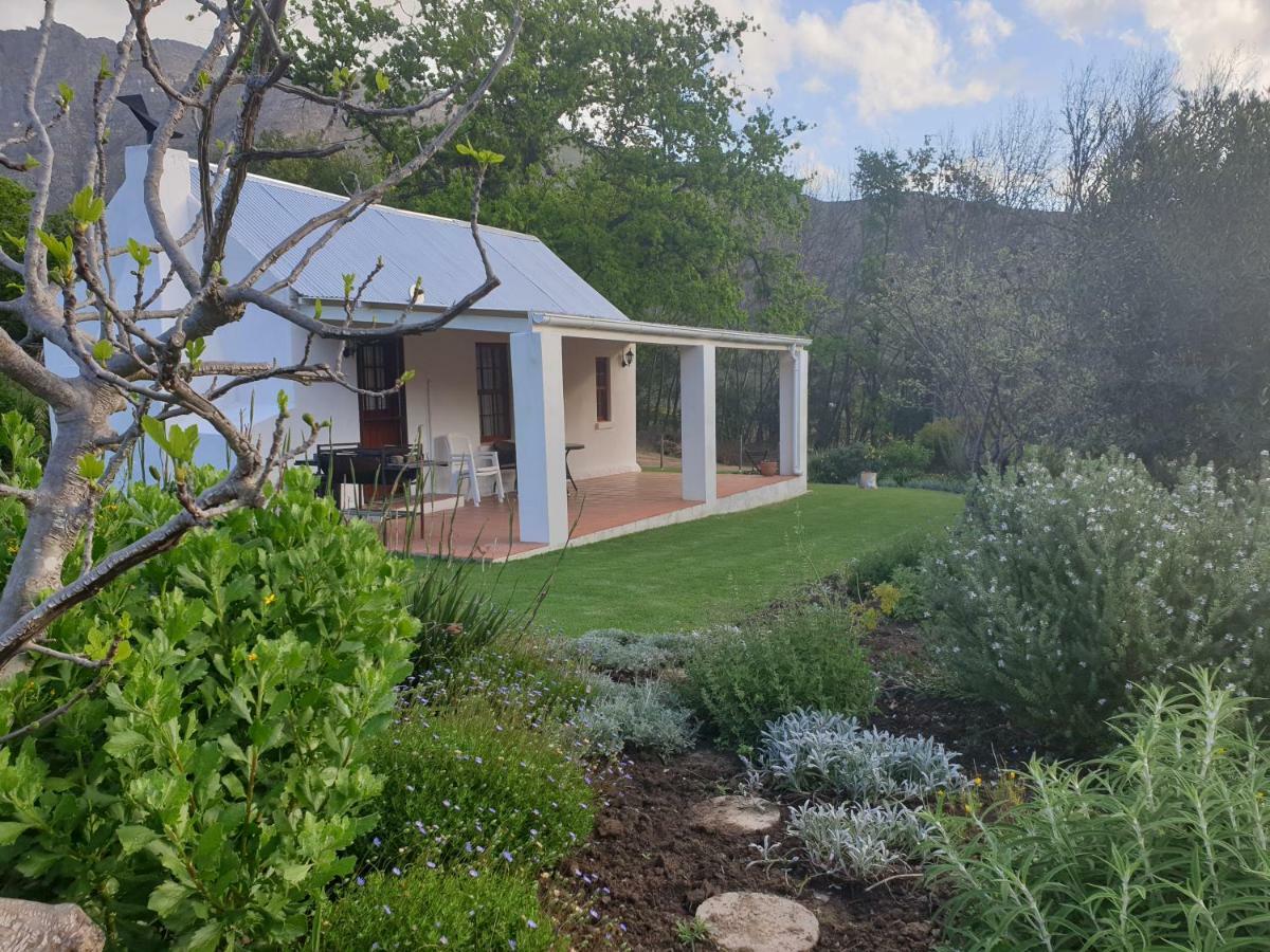 Sonklip Hotel Stellenbosch Bagian luar foto